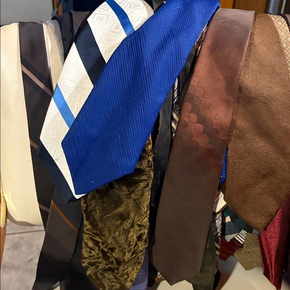 30 Vintage Men’s Neckties Excellent Condition 50s 60s 70s Retro Dress Ties - Picture 11 of 17